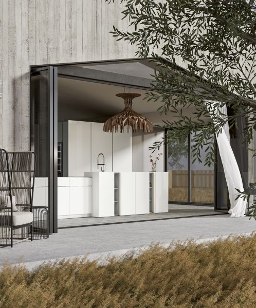 La colonna-monolite: la cucina ridefinisce gli spazi